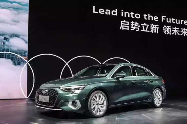 可粗也可細(xì)！奧迪四環(huán)LOGO有了新變化